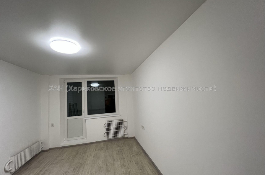 Продам квартиру, Леся Сердюка ул. , 2 кім., 49 м², косметический ремонт 