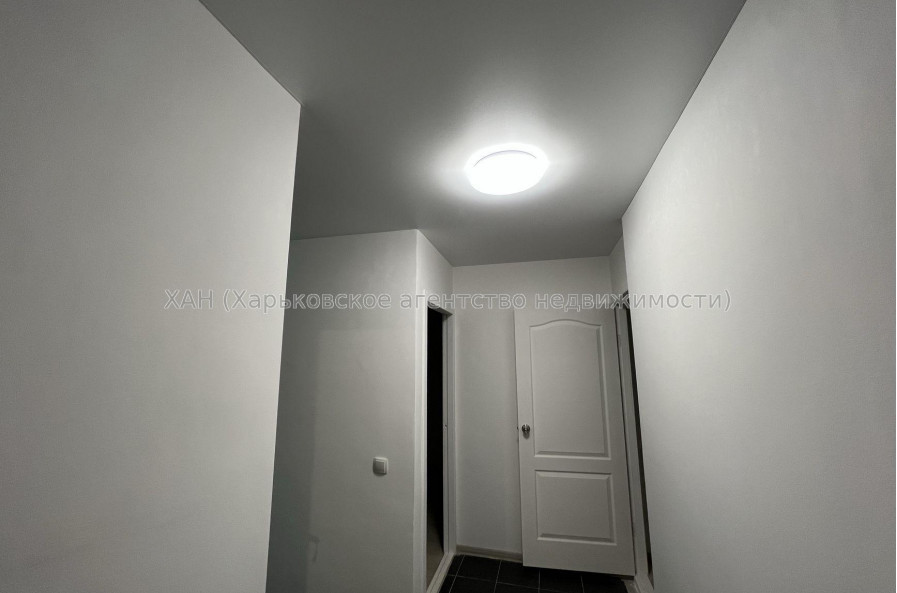 Продам квартиру, Леся Сердюка ул. , 2 кім., 49 м², косметический ремонт 