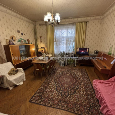 Продам квартиру, Дизайнерский пер. , 3 кім., 90 м², косметический ремонт  - фото 1 Продам квартиру, Дизайнерский пер. , 3 кім., 90 м², косметический ремонт
