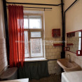 Продам квартиру, Дизайнерский пер. , 3 кім., 90 м², косметический ремонт 