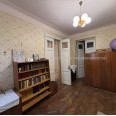 Продам квартиру, Дизайнерский пер. , 3 кім., 90 м², косметический ремонт 
