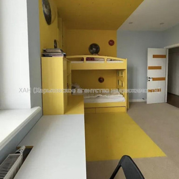 Продам квартиру, Отакара Яроша пер. , 4  ком., 108 м², евроремонт 