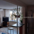 Продам квартиру, Алексеевская ул. , 4 кім., 100 м², евроремонт 