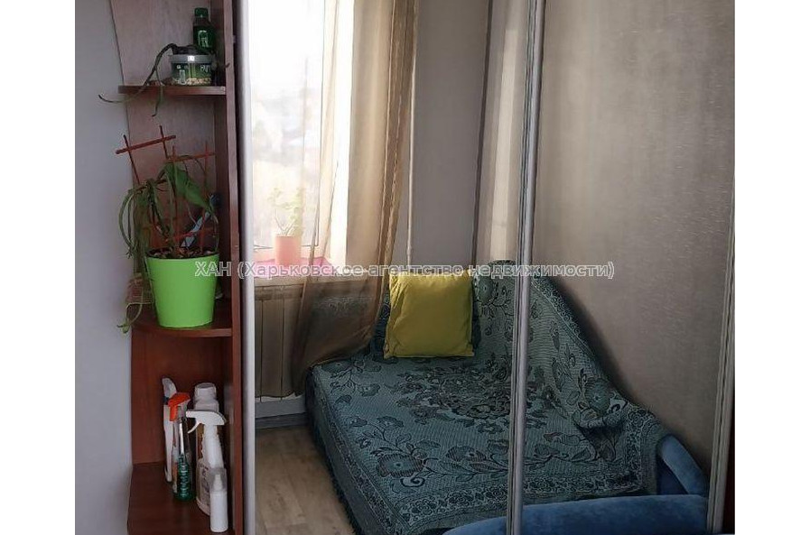 Продам квартиру, Алексеевская ул. , 4 кім., 100 м², евроремонт 