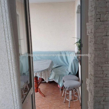 Продам квартиру, Алексеевская ул. , 4 кім., 100 м², евроремонт 