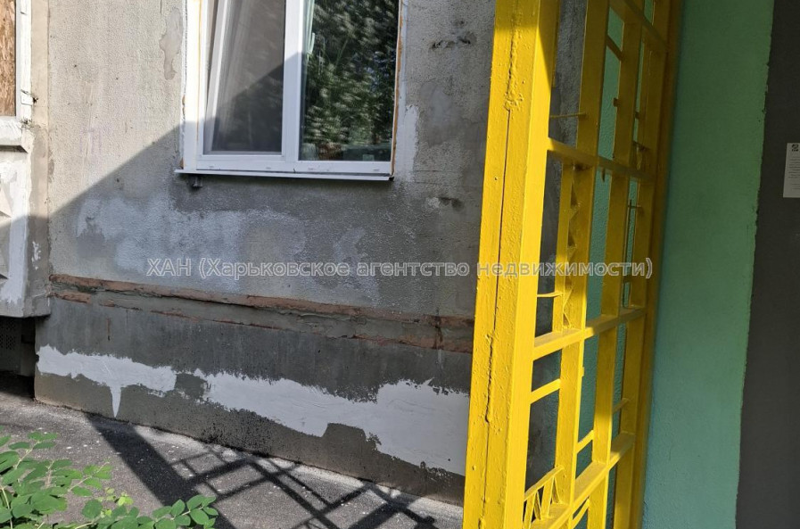 Продам квартиру, Леся Сердюка ул. , 1  ком., 33 м², частичный ремонт 