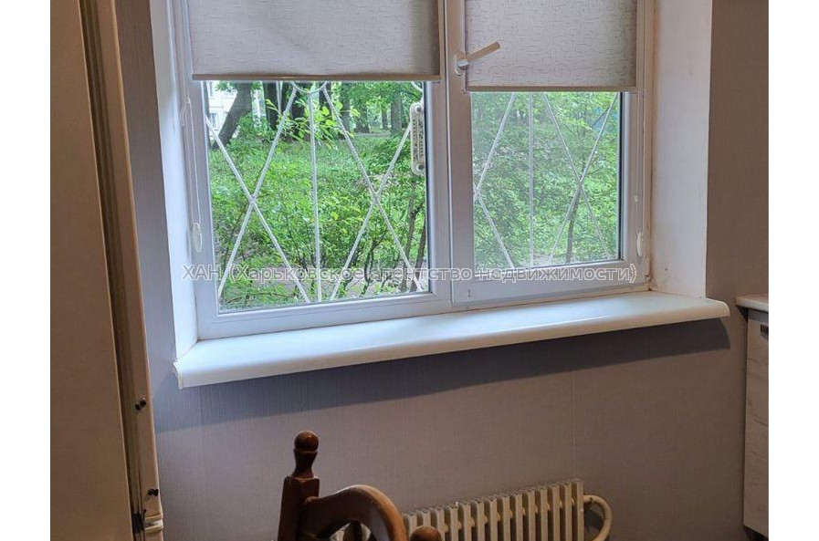 Продам квартиру, Леся Сердюка ул. , 1  ком., 33 м², частичный ремонт 
