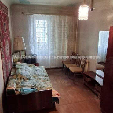 Продам квартиру, Золочевский 1-й пер. , 2 кім., 47.40 м², советский ремонт 