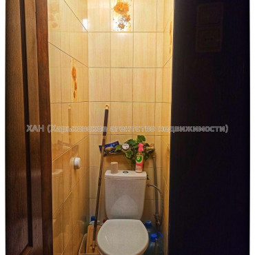 Продам квартиру, Мало-Панасовская ул. , 22/24 , 2  ком., 44 м², капитальный ремонт 