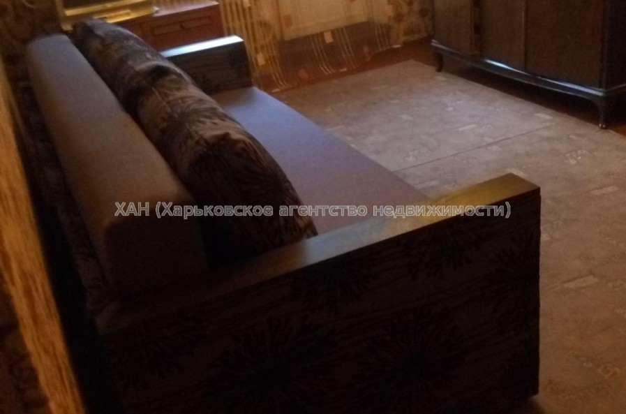 Продам квартиру, Аэрокосмический пр. , 2 кім., 46 м², советский ремонт 