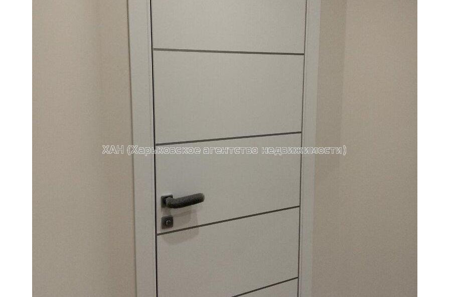 Продам квартиру, Профессорская ул. , 3 кім., 100 м², авторский дизайн 