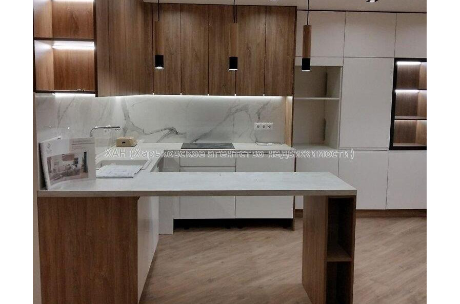 Продам квартиру, Профессорская ул. , 3 кім., 100 м², авторский дизайн 