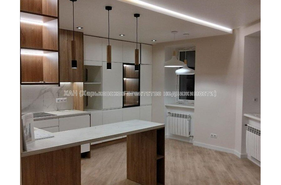 Продам квартиру, Профессорская ул. , 3 кім., 100 м², авторский дизайн 