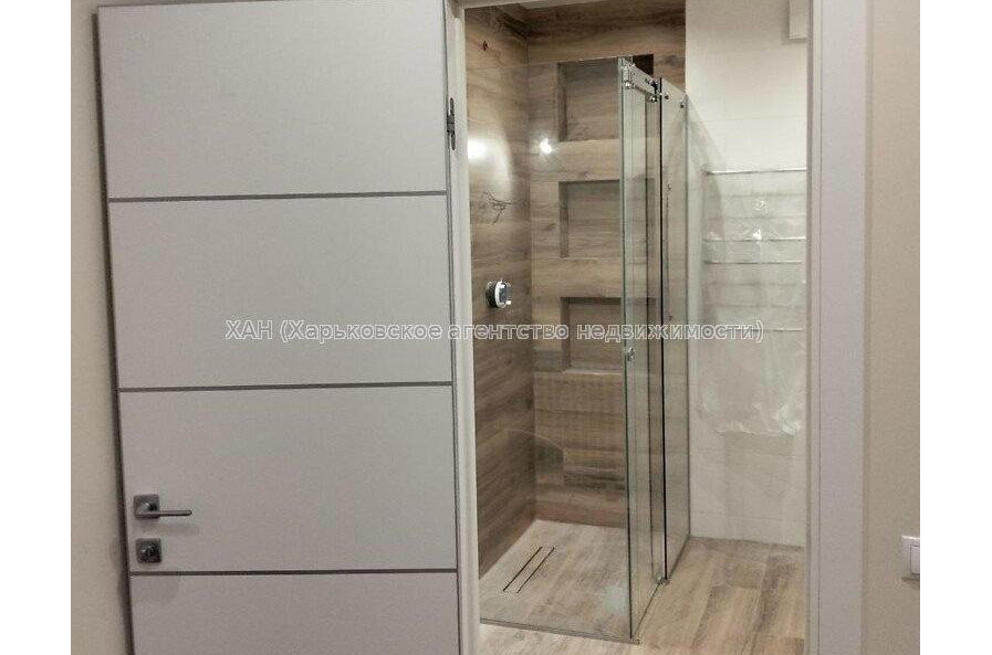 Продам квартиру, Профессорская ул. , 3 кім., 100 м², авторский дизайн 