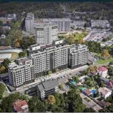 Продам квартиру, Авиационная ул. , 3 кім., 111.30 м², без внутренних работ 