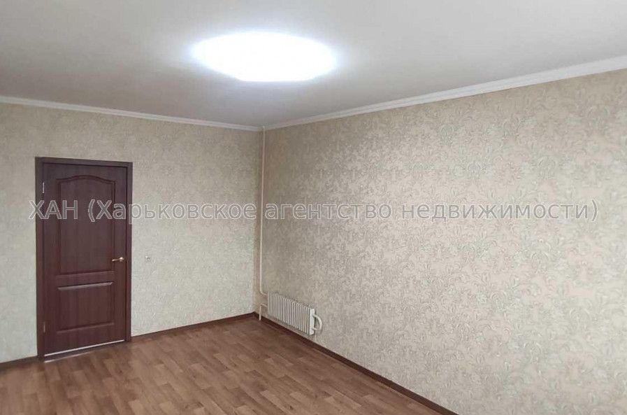Продам квартиру, Непокоренных ул. , 4  ком., 82.50 м², капитальный ремонт 