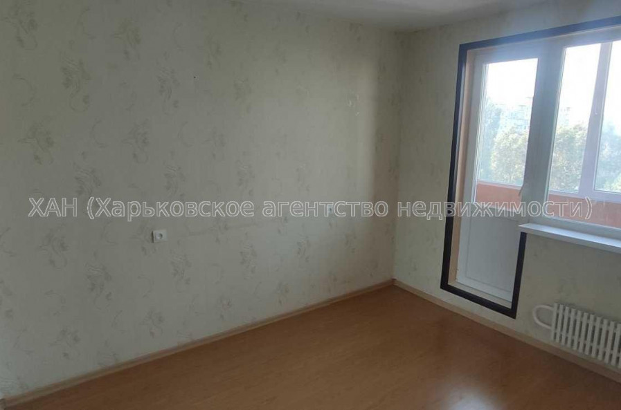 Продам квартиру, Непокоренных ул. , 4  ком., 82.50 м², капитальный ремонт 