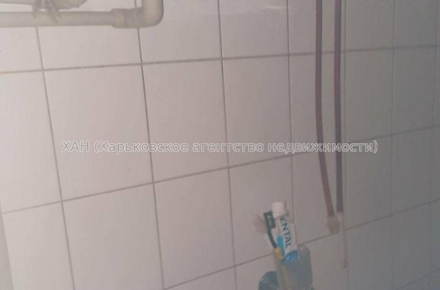Продам квартиру, Олега Громадского ул. , 3 кім., 69.60 м², косметический ремонт 