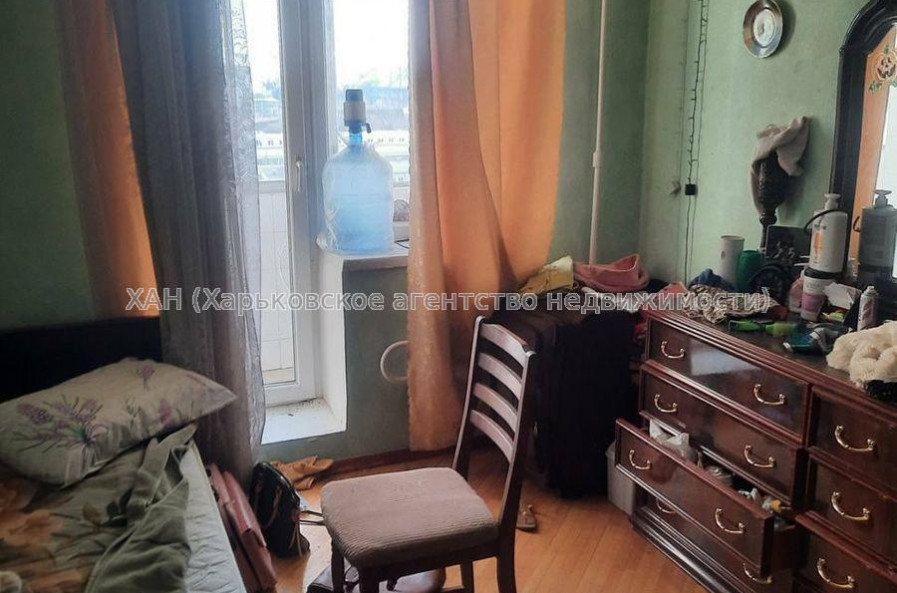 Продам квартиру, Олега Громадского ул. , 3 кім., 69.60 м², косметический ремонт 