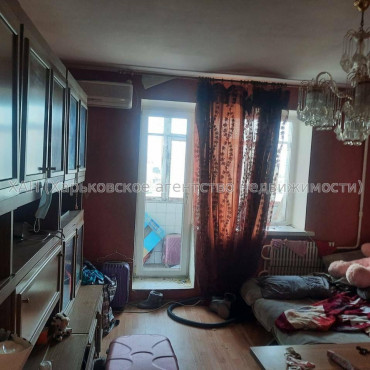 Продам квартиру, Олега Громадского ул. , 3 кім., 69.60 м², косметический ремонт 
