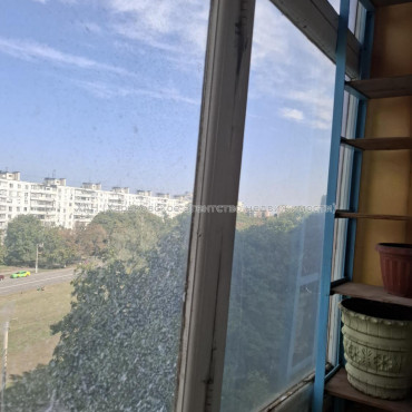 Продам квартиру, Тракторостроителей просп. , 1  ком., 32.50 м², советский ремонт 