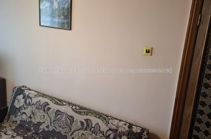 Продам квартиру, Тракторостроителей просп. , 1  ком., 32.50 м², советский ремонт 