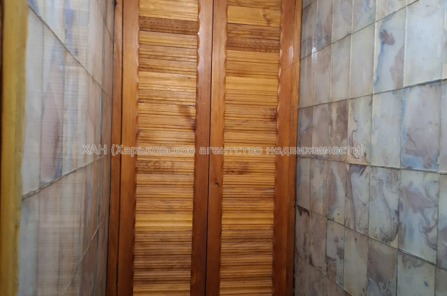 Продам квартиру, Тракторостроителей просп. , 1  ком., 32.50 м², советский ремонт 