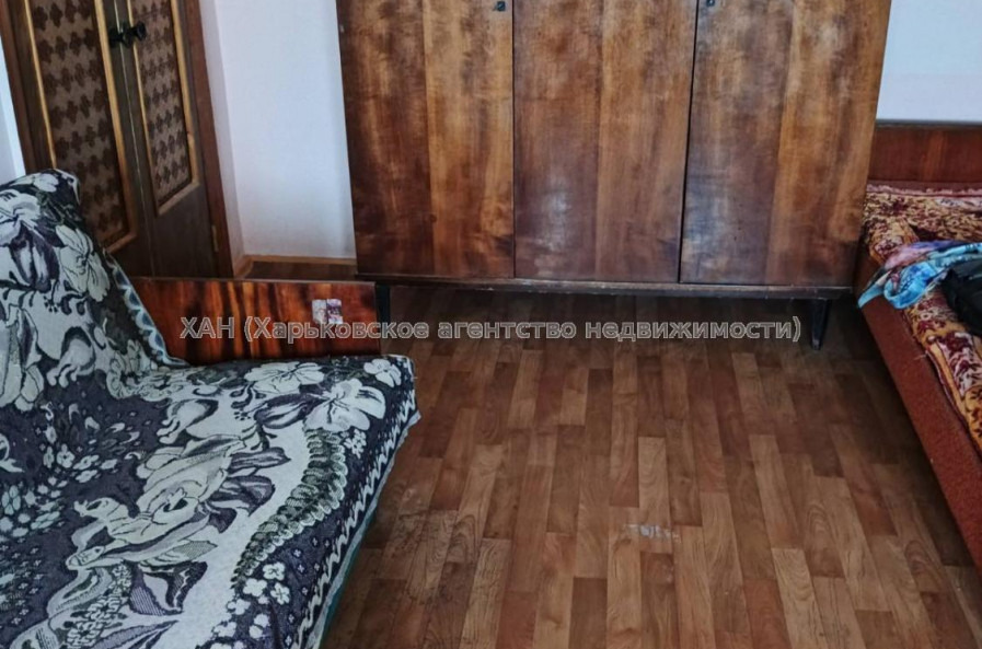 Продам квартиру, Тракторостроителей просп. , 1 кім., 32.50 м², советский ремонт 