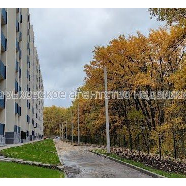 Продам квартиру, Победы просп. , 2  ком., 57 м², без внутренних работ 