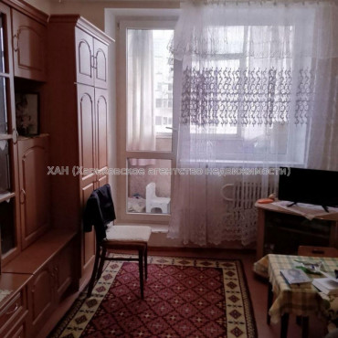 Продам квартиру, Большая Кольцевая ул. , 1 кім., 32.30 м², советский ремонт 