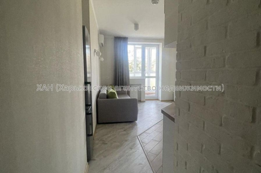 Продам квартиру, Победы просп. , 2  ком., 63 м², евроремонт 