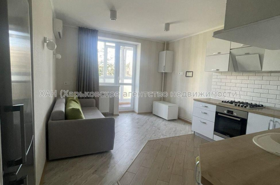 Продам квартиру, Победы просп. , 2  ком., 63 м², евроремонт 