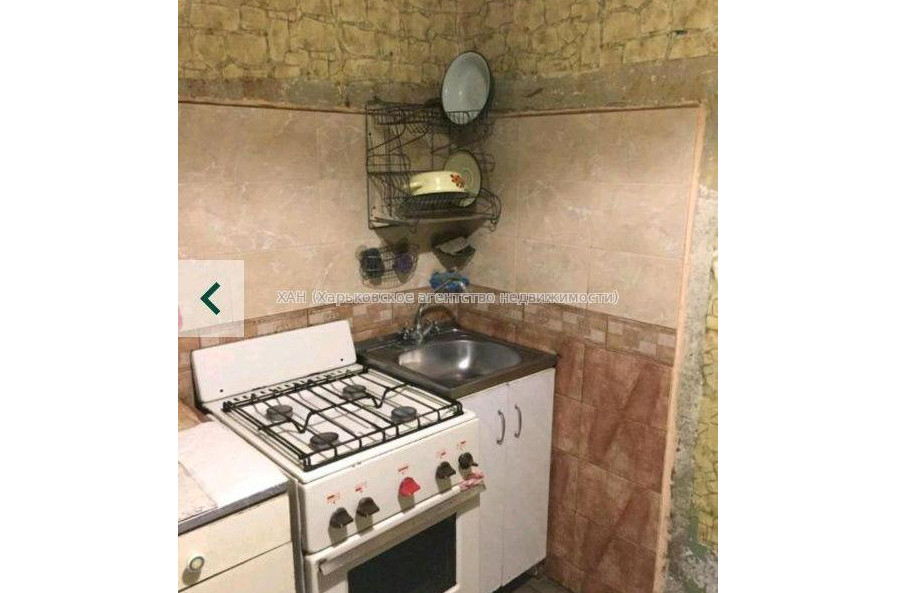 Продам квартиру, Непокоренных ул. , 1  ком., 17 м², советский ремонт 