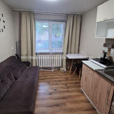 Продам квартиру, 23 Августа пер. , 1  ком., 22.80 м², капитальный ремонт 