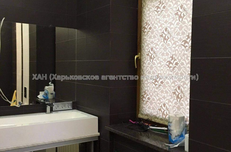 Продам квартиру, Ярослава Мудрого ул. , 3  ком., 106 м², авторский дизайн 