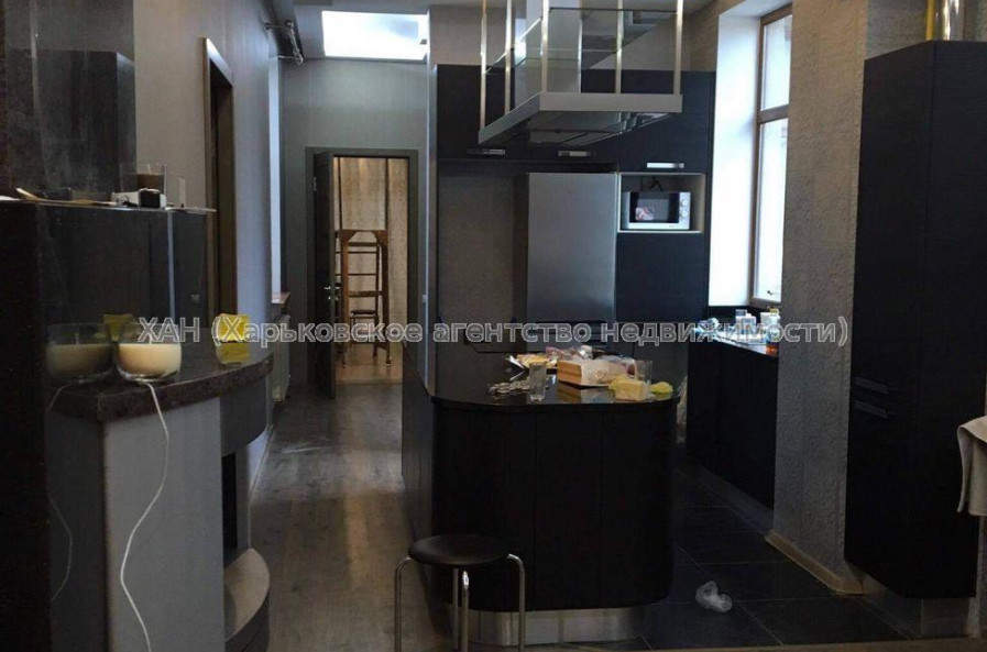 Продам квартиру, Ярослава Мудрого ул. , 3  ком., 106 м², авторский дизайн 