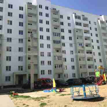Продам квартиру, Мира ул. , 1  ком., 40 м², без внутренних работ 