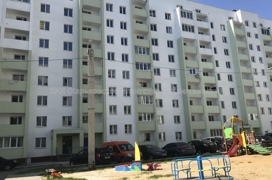 Продам квартиру, Мира ул. , 1  ком., 40 м², без внутренних работ 