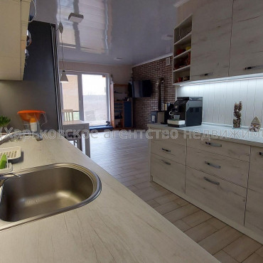 Продам будинок, Заездный пер. , 84 м², 12 соток, авторский дизайн 