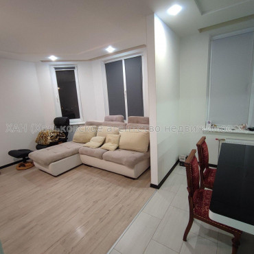 Продам квартиру, Юбилейный просп. , 3 кім., 105 м², евроремонт 