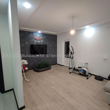 Продам квартиру, Юбилейный просп. , 3 кім., 105 м², евроремонт 