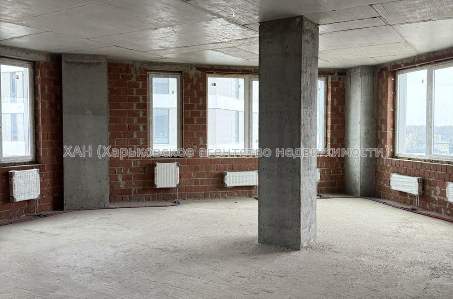 Продам квартиру, Сокольницкая ул. , 3  ком., 105 м², без внутренних работ 