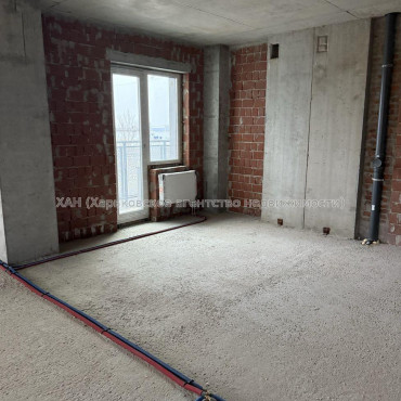 Продам квартиру, Сокольницкая ул. , 3 кім., 105 м², без внутренних работ 