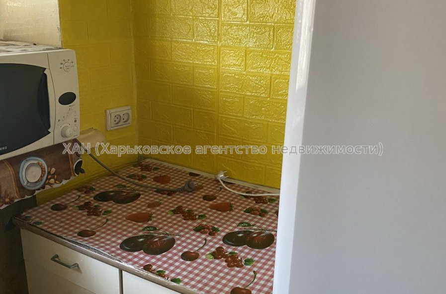 Продам квартиру, Олега Гуцоло пер. , 1  ком., 31 м², косметический ремонт 