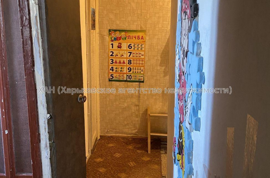 Продам квартиру, Олега Гуцоло пер. , 1  ком., 31 м², косметический ремонт 