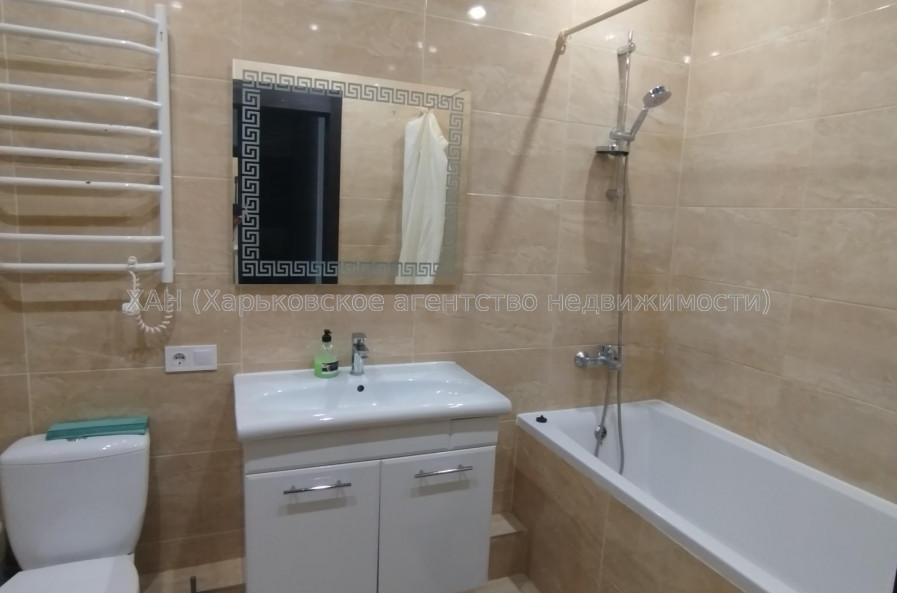Сдам квартиру, Мира ул. , 1  ком., 40 м², капитальный ремонт 