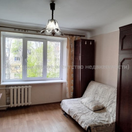 Продам квартиру, Зерновой пер. , 1  ком., 23 м², косметический ремонт