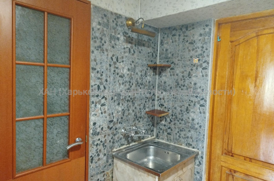 Продам квартиру, Зерновой пер. , 1  ком., 23 м², косметический ремонт 
