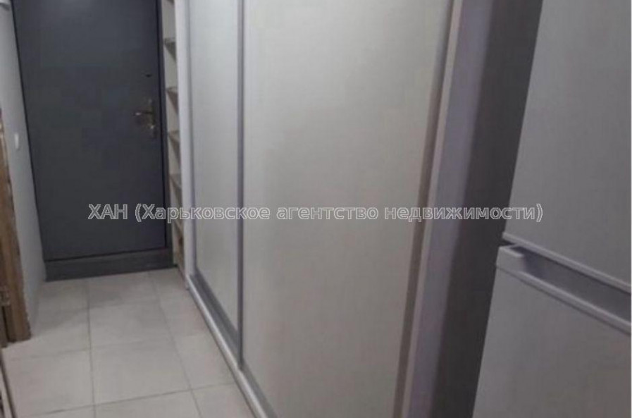 Продам квартиру, Героев Харькова просп. , 1  ком., 27 м², евроремонт 