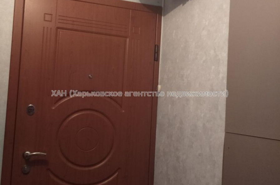 Продам квартиру, Тобольская ул. , 3 кім., 68 м², евроремонт 
